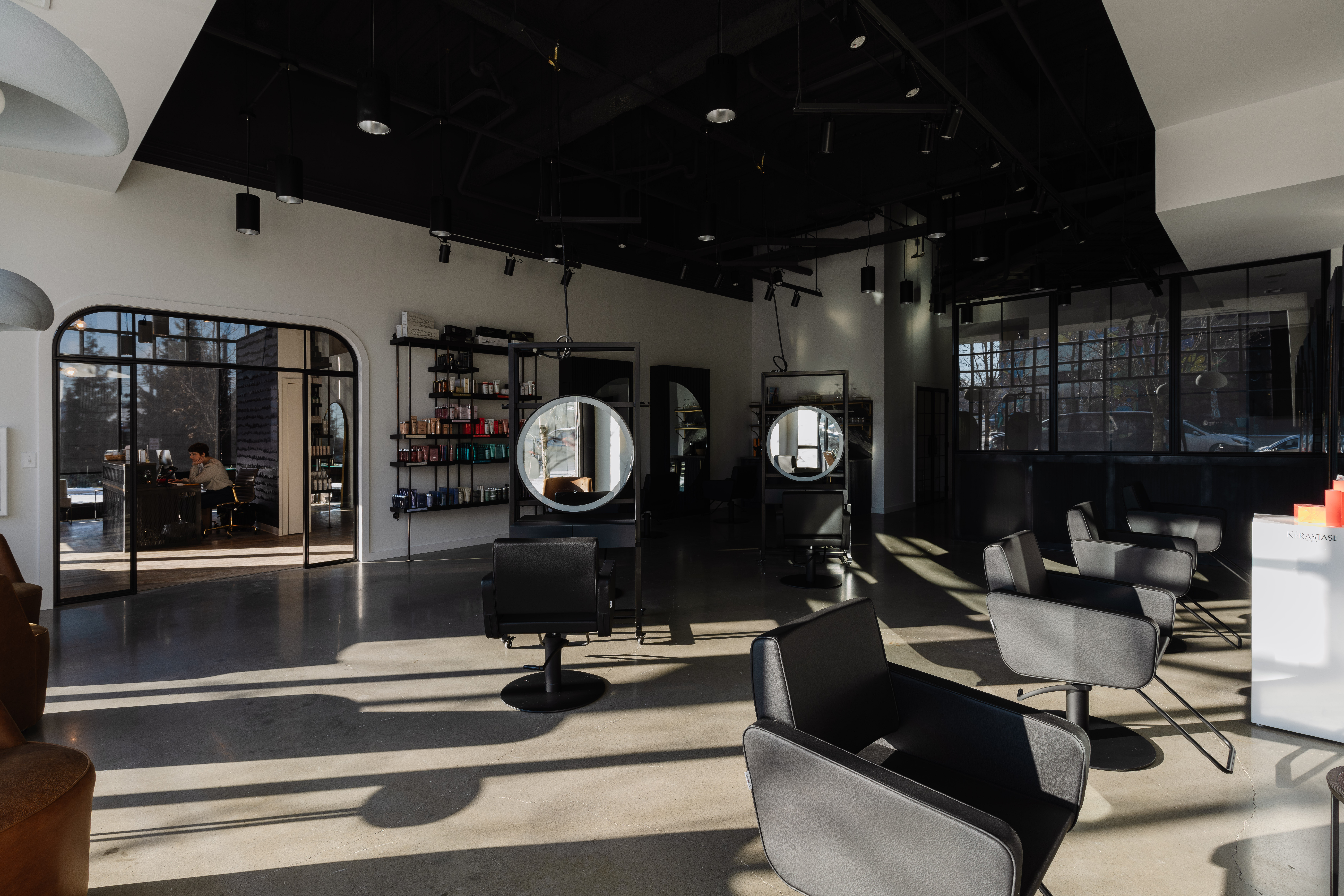 Andrews Atelier gallery image 2