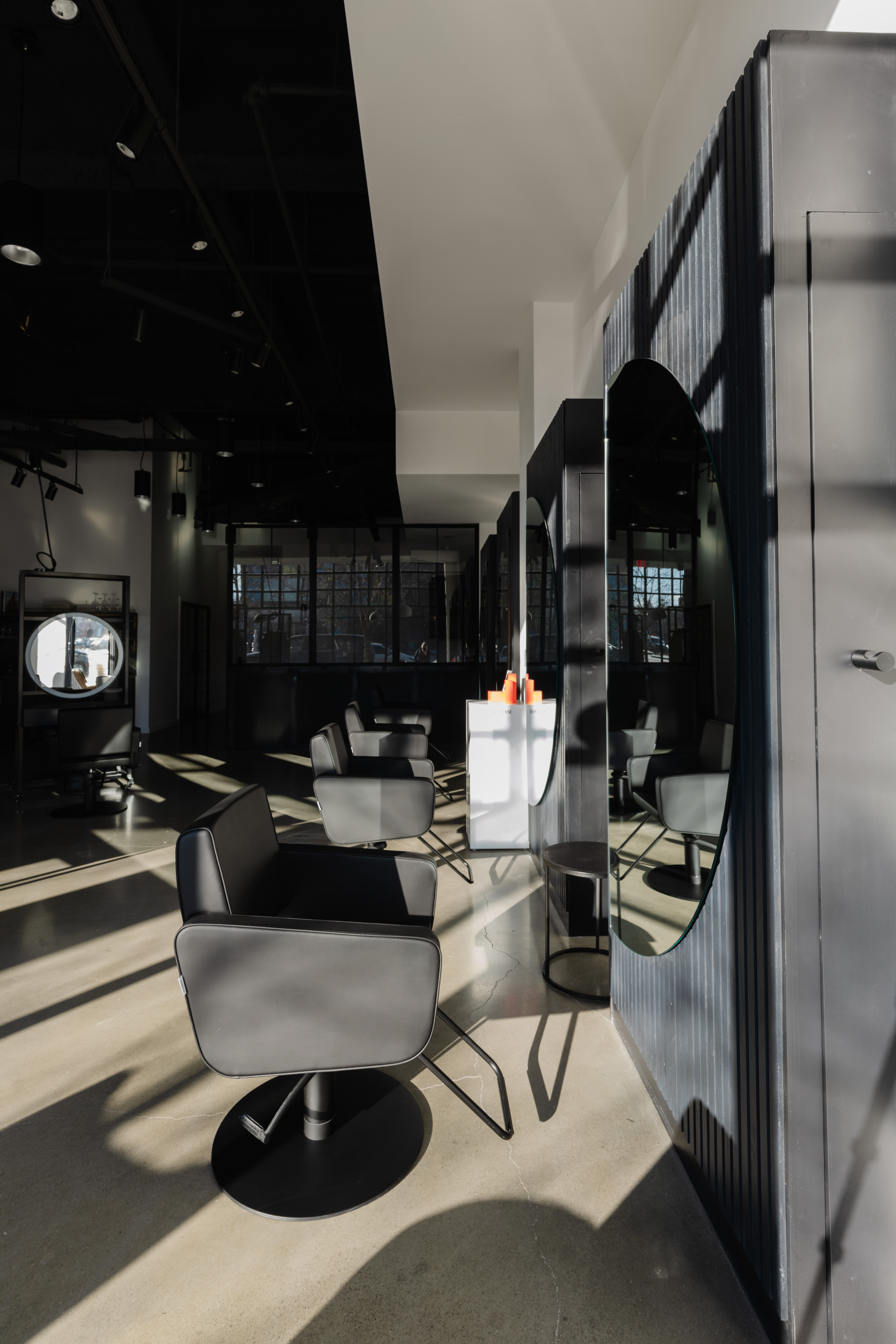 Andrews Atelier gallery image 3