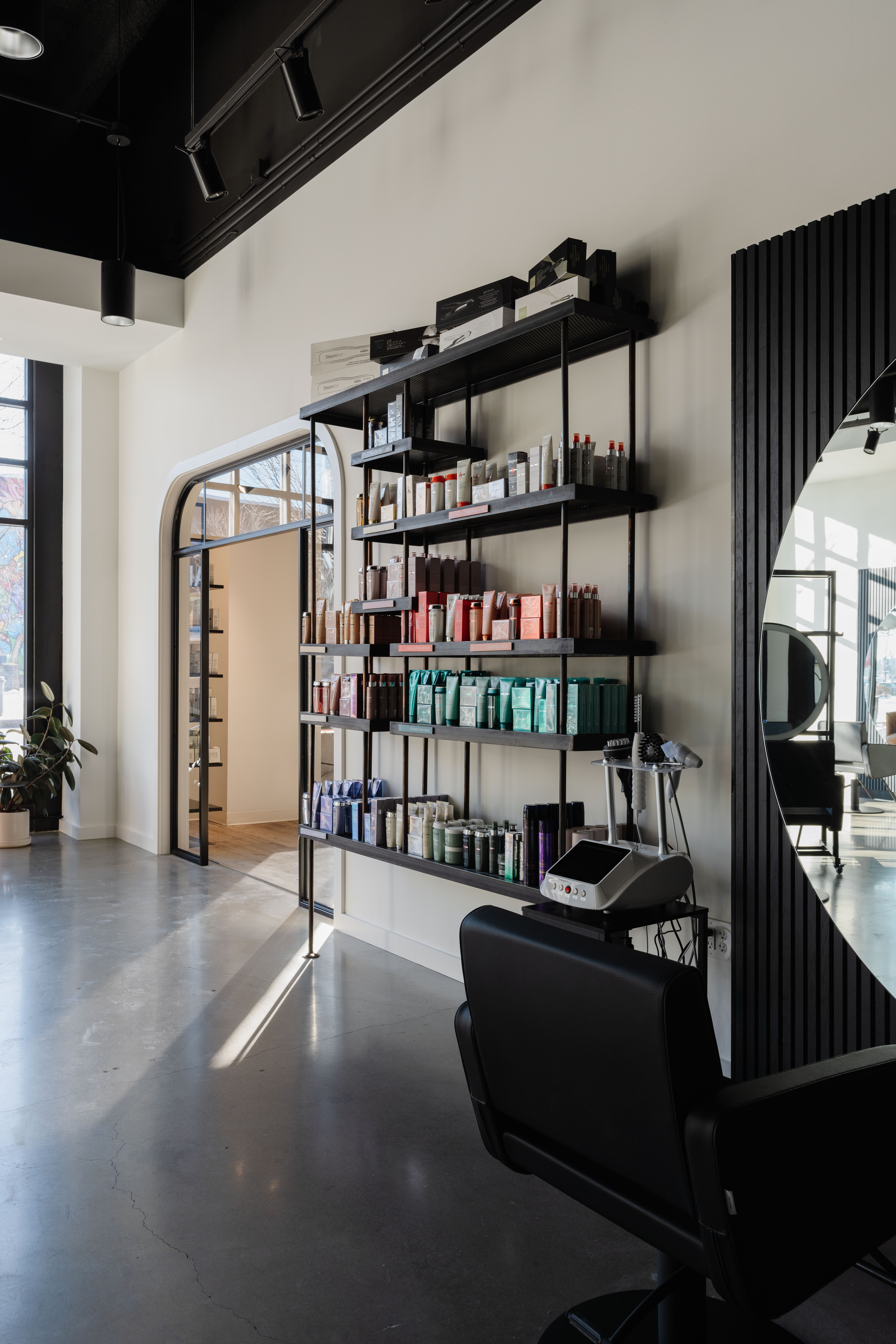 Andrews Atelier gallery image 6