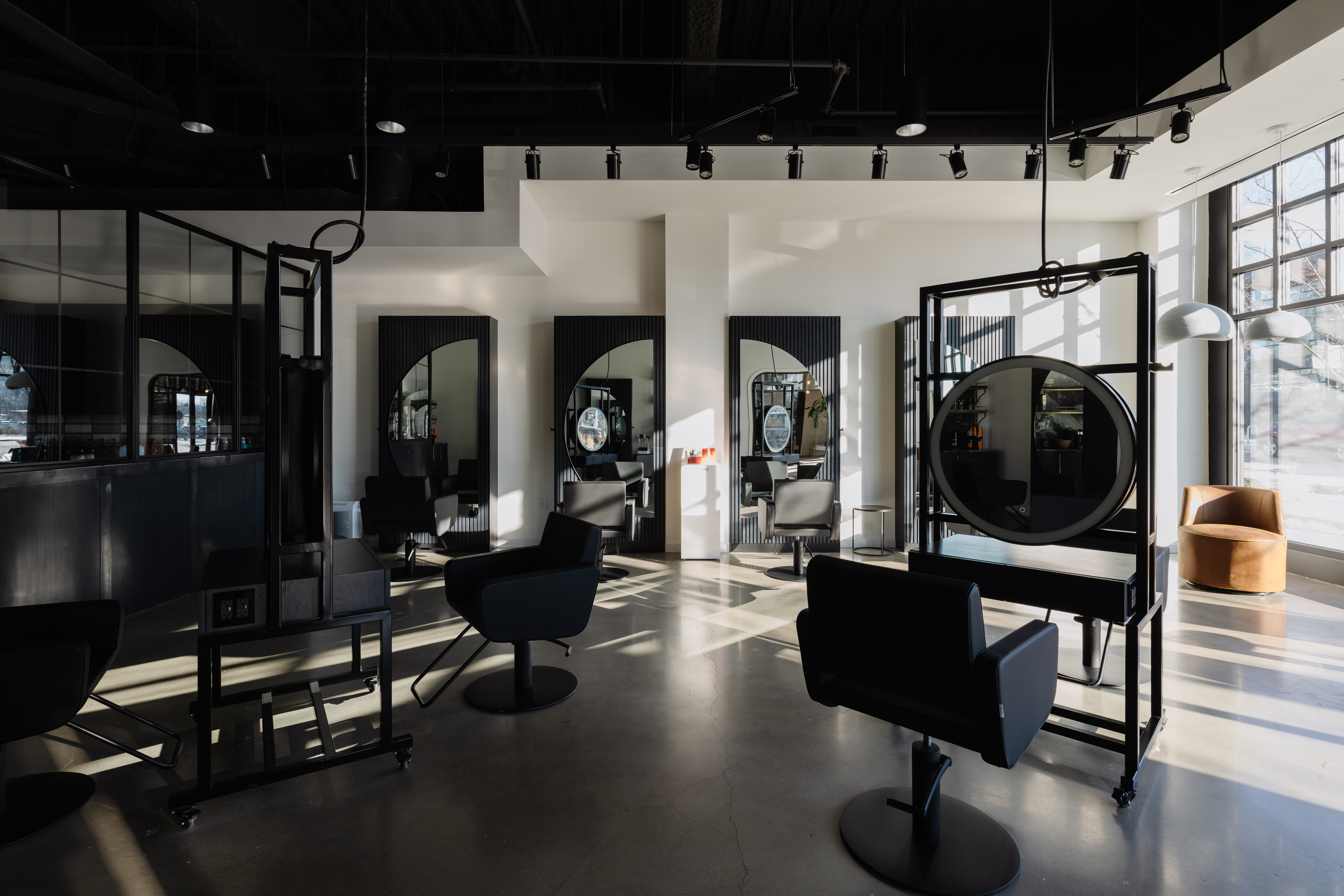 Andrews Atelier gallery image 8